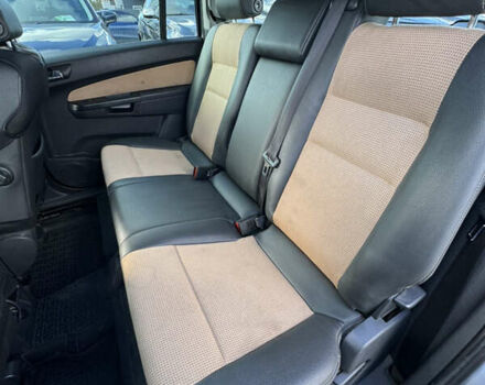 Серый Опель Зафира, объемом двигателя 2.2 л и пробегом 285 тыс. км за 4200 $, фото 19 на Automoto.ua