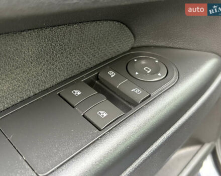 Серый Опель Зафира, объемом двигателя 1.8 л и пробегом 196 тыс. км за 5490 $, фото 29 на Automoto.ua