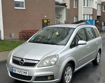 Серый Опель Зафира, объемом двигателя 1.8 л и пробегом 255 тыс. км за 5199 $, фото 46 на Automoto.ua