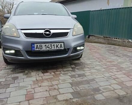 Серый Опель Зафира, объемом двигателя 1.6 л и пробегом 187 тыс. км за 6000 $, фото 38 на Automoto.ua
