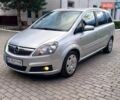 Серый Опель Зафира, объемом двигателя 1.8 л и пробегом 224 тыс. км за 5750 $, фото 1 на Automoto.ua