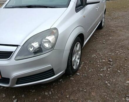 Серый Опель Зафира, объемом двигателя 1.9 л и пробегом 240 тыс. км за 5950 $, фото 18 на Automoto.ua