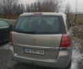 Серый Опель Зафира, объемом двигателя 2.2 л и пробегом 177 тыс. км за 7000 $, фото 7 на Automoto.ua