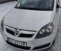 Серый Опель Зафира, объемом двигателя 1.9 л и пробегом 240 тыс. км за 5400 $, фото 1 на Automoto.ua