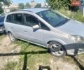 Серый Опель Зафира, объемом двигателя 1.6 л и пробегом 200 тыс. км за 4004 $, фото 1 на Automoto.ua