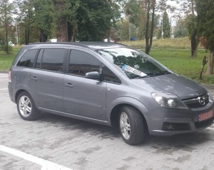 Серый Опель Зафира, объемом двигателя 2.2 л и пробегом 280 тыс. км за 5700 $, фото 1 на Automoto.ua