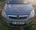 Серый Опель Зафира, объемом двигателя 1.91 л и пробегом 341 тыс. км за 4750 $, фото 1 на Automoto.ua