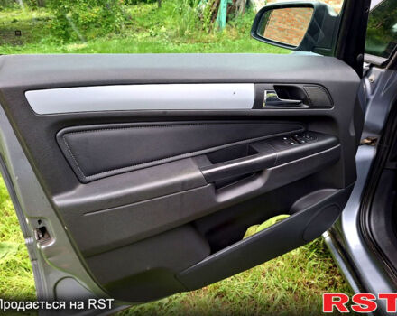 Серый Опель Зафира, объемом двигателя 1.6 л и пробегом 323 тыс. км за 4100 $, фото 9 на Automoto.ua