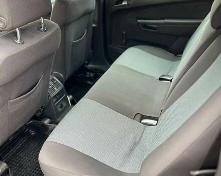 Серый Опель Зафира, объемом двигателя 1.8 л и пробегом 221 тыс. км за 4750 $, фото 15 на Automoto.ua