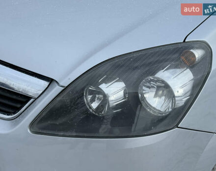 Сірий Опель Зафіра, об'ємом двигуна 1.6 л та пробігом 237 тис. км за 6000 $, фото 21 на Automoto.ua