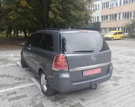 Серый Опель Зафира, объемом двигателя 2.2 л и пробегом 279 тыс. км за 4999 $, фото 3 на Automoto.ua