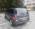 Серый Опель Зафира, объемом двигателя 2.2 л и пробегом 279 тыс. км за 4999 $, фото 3 на Automoto.ua