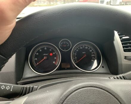 Серый Опель Зафира, объемом двигателя 1.6 л и пробегом 210 тыс. км за 5500 $, фото 18 на Automoto.ua