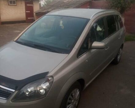 Серый Опель Зафира, объемом двигателя 1.8 л и пробегом 273 тыс. км за 5100 $, фото 7 на Automoto.ua