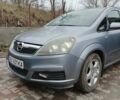Серый Опель Зафира, объемом двигателя 1.6 л и пробегом 187 тыс. км за 6000 $, фото 7 на Automoto.ua