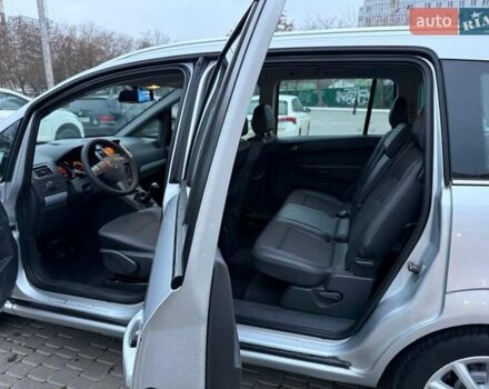 Сірий Опель Зафіра, об'ємом двигуна 1.9 л та пробігом 171 тис. км за 5700 $, фото 26 на Automoto.ua