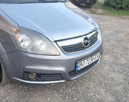 Сірий Опель Зафіра, об'ємом двигуна 1.9 л та пробігом 232 тис. км за 5200 $, фото 1 на Automoto.ua