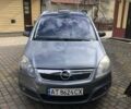 Серый Опель Зафира, объемом двигателя 1.9 л и пробегом 228 тыс. км за 5700 $, фото 2 на Automoto.ua