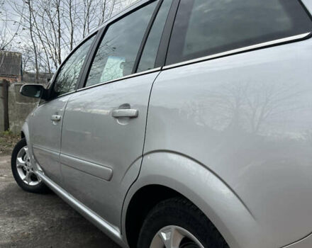 Серый Опель Зафира, объемом двигателя 1.8 л и пробегом 197 тыс. км за 5999 $, фото 39 на Automoto.ua