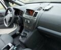 Серый Опель Зафира, объемом двигателя 1.8 л и пробегом 362 тыс. км за 5300 $, фото 2 на Automoto.ua