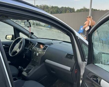 Сірий Опель Зафіра, об'ємом двигуна 1.91 л та пробігом 324 тис. км за 6300 $, фото 4 на Automoto.ua