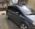 Серый Опель Зафира, объемом двигателя 1.9 л и пробегом 228 тыс. км за 5700 $, фото 1 на Automoto.ua