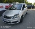 Серый Опель Зафира, объемом двигателя 1.9 л и пробегом 265 тыс. км за 3700 $, фото 1 на Automoto.ua