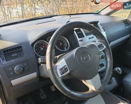 Сірий Опель Зафіра, об'ємом двигуна 1.9 л та пробігом 309 тис. км за 5100 $, фото 12 на Automoto.ua