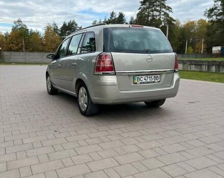 Серый Опель Зафира, объемом двигателя 1.8 л и пробегом 221 тыс. км за 4750 $, фото 3 на Automoto.ua