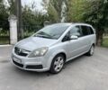 Серый Опель Зафира, об'ємом двигуна 1.9 л та пробігом 200 тис. км за 2158 $, фото 1 на Automoto.ua
