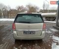 Серый Опель Зафира, объемом двигателя 1.8 л и пробегом 203 тыс. км за 6300 $, фото 5 на Automoto.ua