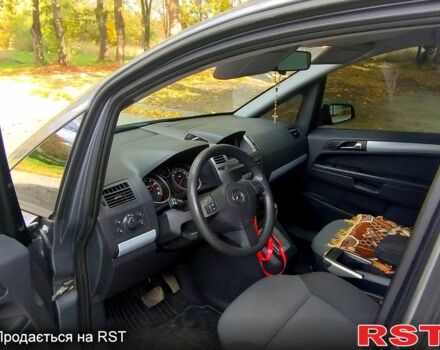 Серый Опель Зафира, объемом двигателя 2.2 л и пробегом 279 тыс. км за 6000 $, фото 9 на Automoto.ua