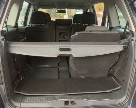 Серый Опель Зафира, объемом двигателя 1.9 л и пробегом 345 тыс. км за 3400 $, фото 3 на Automoto.ua