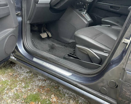 Серый Опель Зафира, объемом двигателя 2.2 л и пробегом 215 тыс. км за 8200 $, фото 31 на Automoto.ua