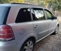 Серый Опель Зафира, объемом двигателя 1.91 л и пробегом 220 тыс. км за 5450 $, фото 1 на Automoto.ua