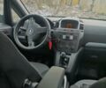 Серый Опель Зафира, объемом двигателя 2.2 л и пробегом 177 тыс. км за 7000 $, фото 11 на Automoto.ua
