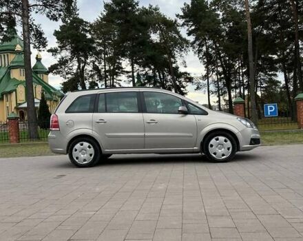 Серый Опель Зафира, объемом двигателя 1.8 л и пробегом 221 тыс. км за 4750 $, фото 10 на Automoto.ua