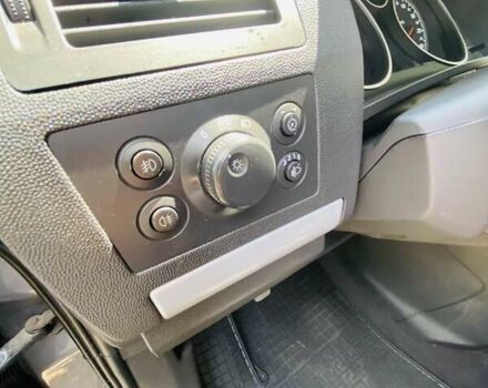 Сірий Опель Зафіра, об'ємом двигуна 2.2 л та пробігом 250 тис. км за 6200 $, фото 8 на Automoto.ua