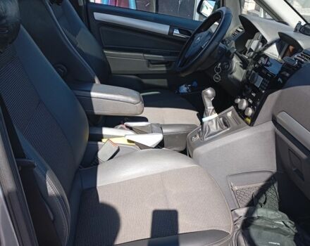 Сірий Опель Зафіра, об'ємом двигуна 1.8 л та пробігом 317 тис. км за 7700 $, фото 2 на Automoto.ua