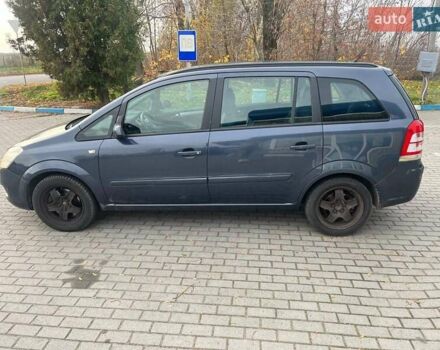 Серый Опель Зафира, объемом двигателя 1.9 л и пробегом 287 тыс. км за 2700 $, фото 6 на Automoto.ua