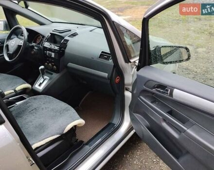 Серый Опель Зафира, объемом двигателя 1.9 л и пробегом 336 тыс. км за 6300 $, фото 9 на Automoto.ua