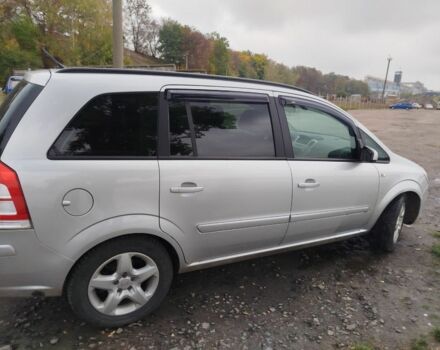 Сірий Опель Зафіра, об'ємом двигуна 1.6 л та пробігом 250 тис. км за 5500 $, фото 3 на Automoto.ua