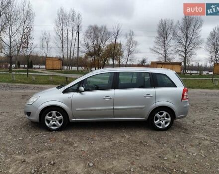 Сірий Опель Зафіра, об'ємом двигуна 1.6 л та пробігом 200 тис. км за 6300 $, фото 3 на Automoto.ua