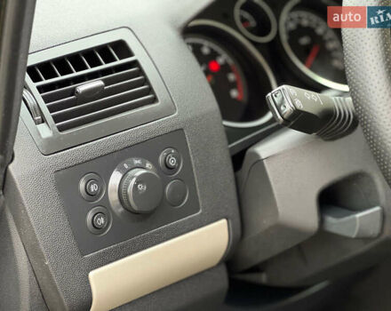 Опель Зафира 2008 в Житомире на Automoto.ua Серый Опель Зафира, объемом двигателя 1.8 л и пробегом 228 тыс. км за 5650 $, фото 25 на Automoto.ua