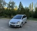 Серый Опель Зафира, объемом двигателя 1.9 л и пробегом 250 тыс. км за 3350 $, фото 1 на Automoto.ua