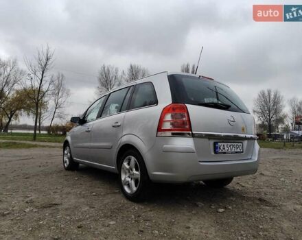 Сірий Опель Зафіра, об'ємом двигуна 1.6 л та пробігом 200 тис. км за 6300 $, фото 6 на Automoto.ua