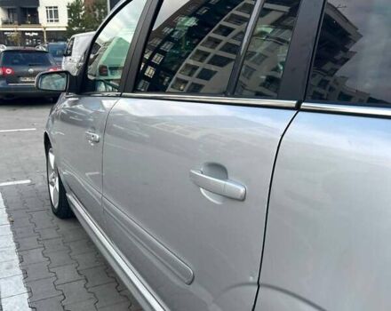 Серый Опель Зафира, объемом двигателя 1.69 л и пробегом 272 тыс. км за 5800 $, фото 1 на Automoto.ua