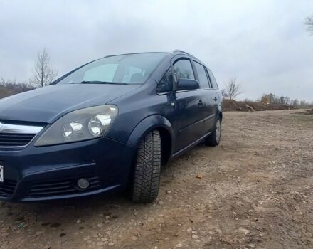 Серый Опель Зафира, объемом двигателя 2 л и пробегом 330 тыс. км за 3300 $, фото 5 на Automoto.ua