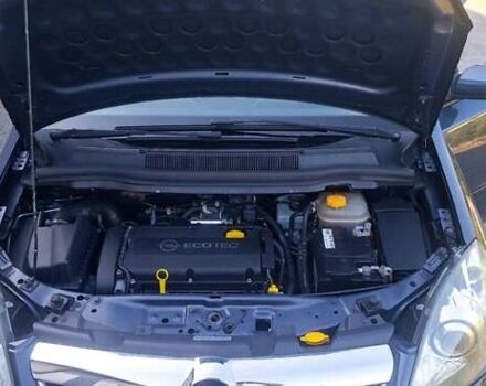 Серый Опель Зафира, объемом двигателя 1.8 л и пробегом 190 тыс. км за 6700 $, фото 6 на Automoto.ua