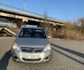 Серый Опель Зафира, объемом двигателя 1.7 л и пробегом 472 тыс. км за 4900 $, фото 1 на Automoto.ua